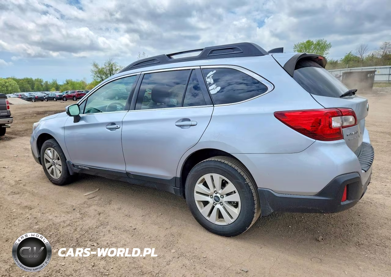 2019 Subaru Outback 2.5I Premium VIN:4S4BSAFC0K3382649 - 2