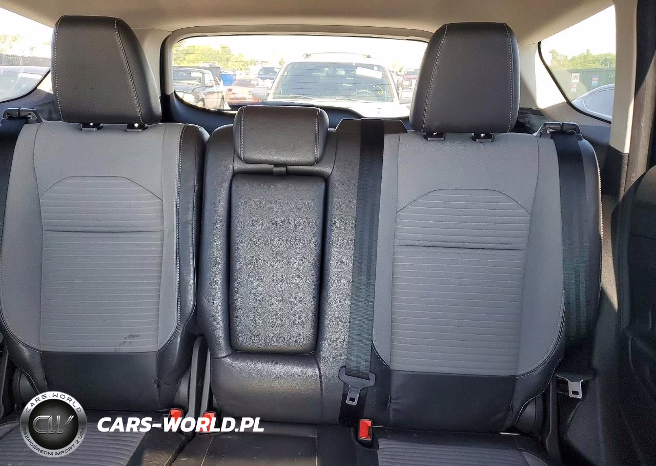 2018 Ford Escape Se VIN:1FMCU0GD1JUD15213 - 10
