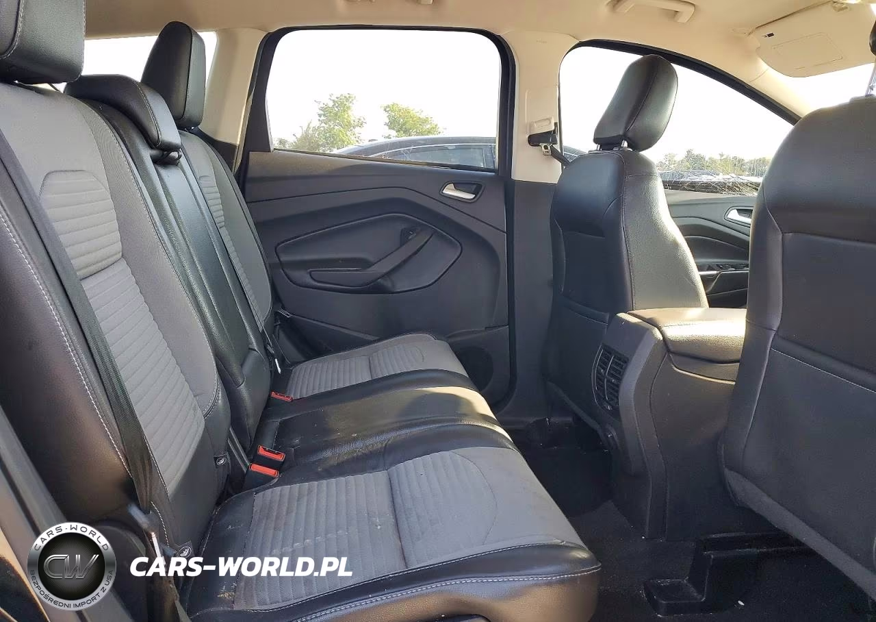 2018 Ford Escape Se VIN:1FMCU0GD1JUD15213 - 11