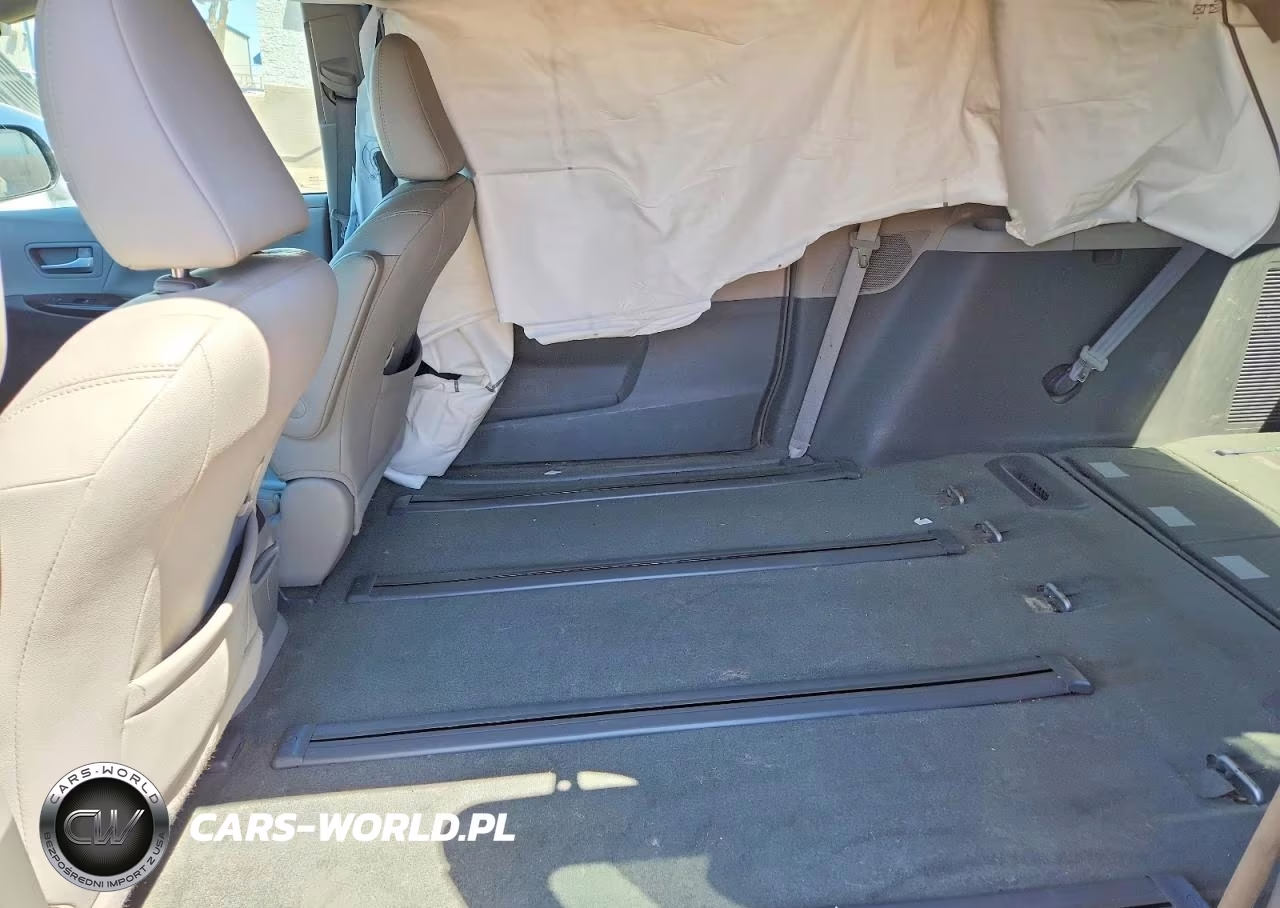 2016 Toyota Sienna Xle Premium 7-Passenger VIN:5TDDK3DC0GS131762 - 11