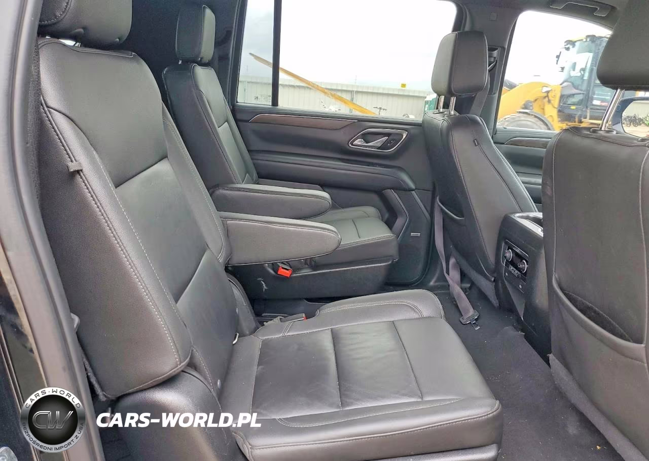 2021 Chevrolet Suburban K1500 Z71 VIN:1GNSKDKDXMR449284 - 11
