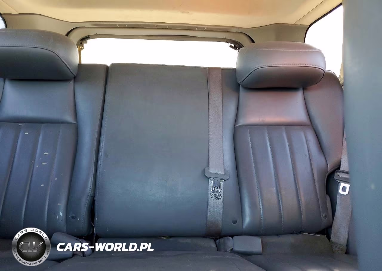 2005 Jeep Grand Cherokee Laredo VIN:1J8HR48N85C725375 - 10