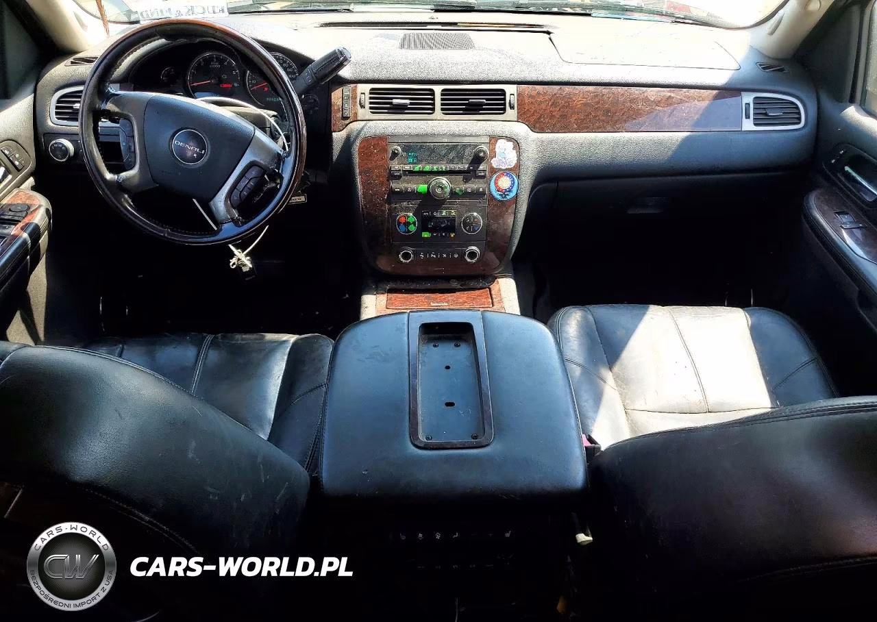 2008 GMC Yukon Denali VIN:1GKFK63818J135281 - 8