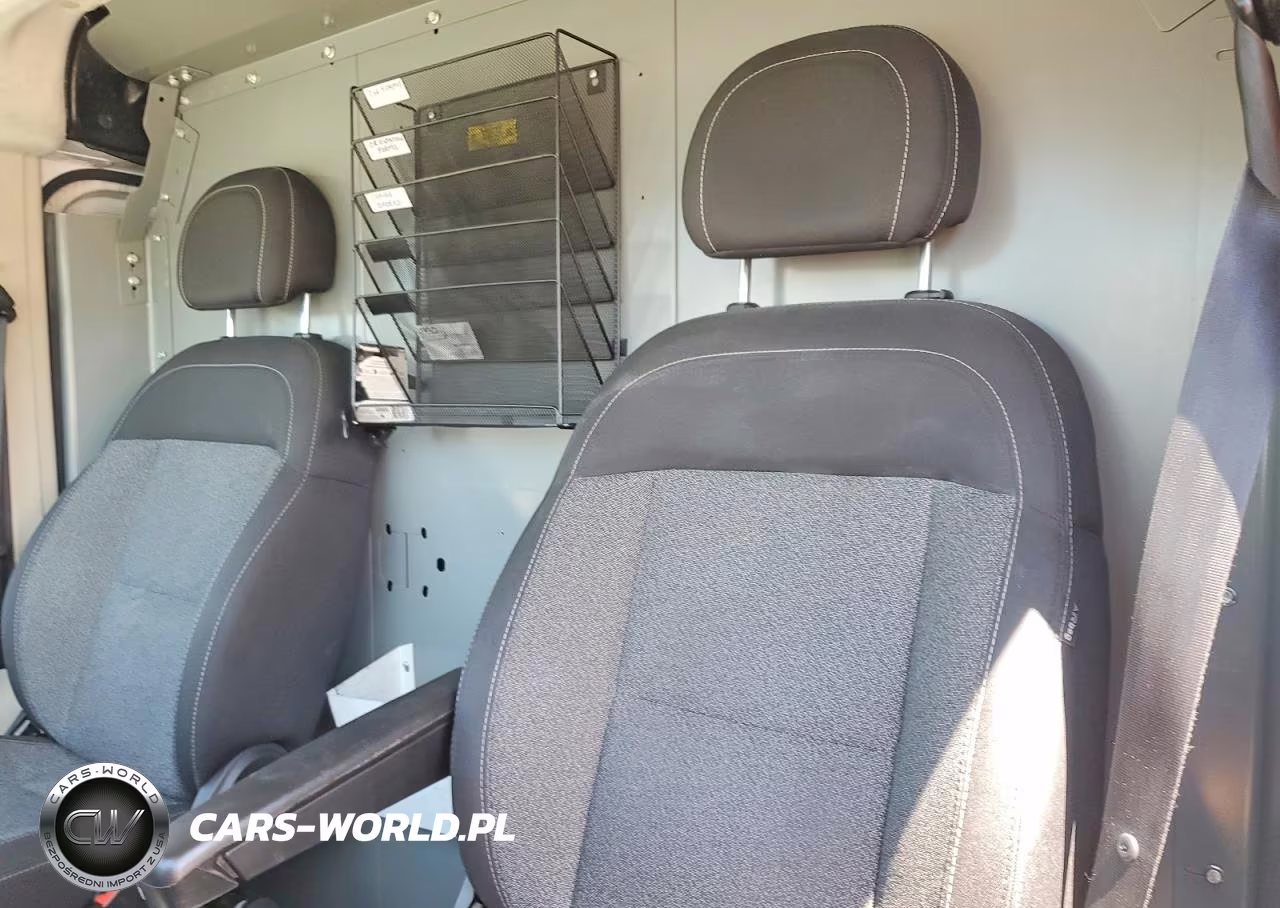 2018 Ram Promaster 1500 1500 Standard VIN:3C6TRVNG9JE117890 - 10