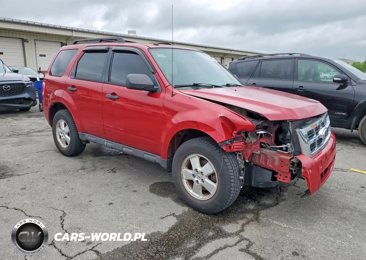 2011 Ford Escape Xlt VIN:1FMCU0D77BKB45077 - 4