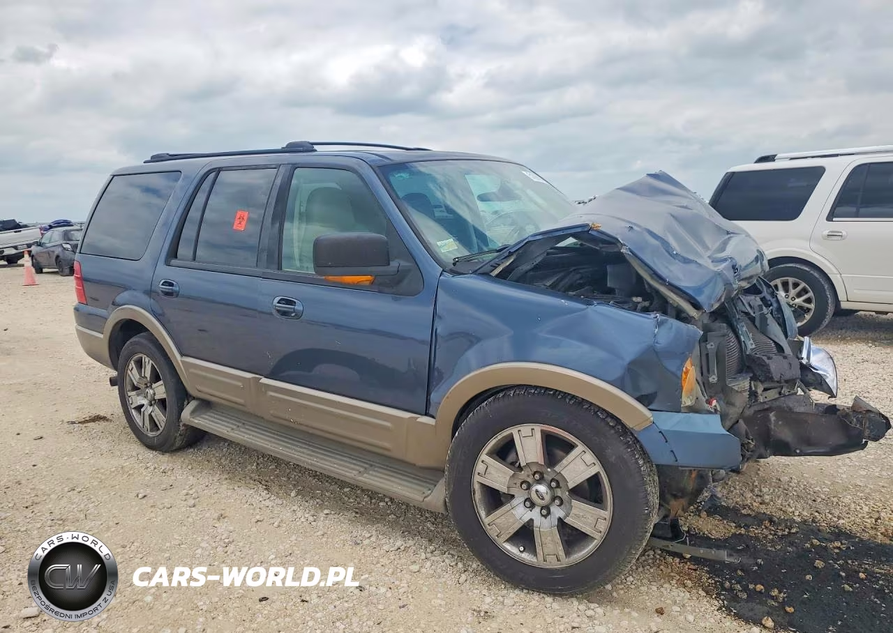 2004 Ford Expedition Eddie Bauer VIN:1FMFU17L94LA51047 - 4