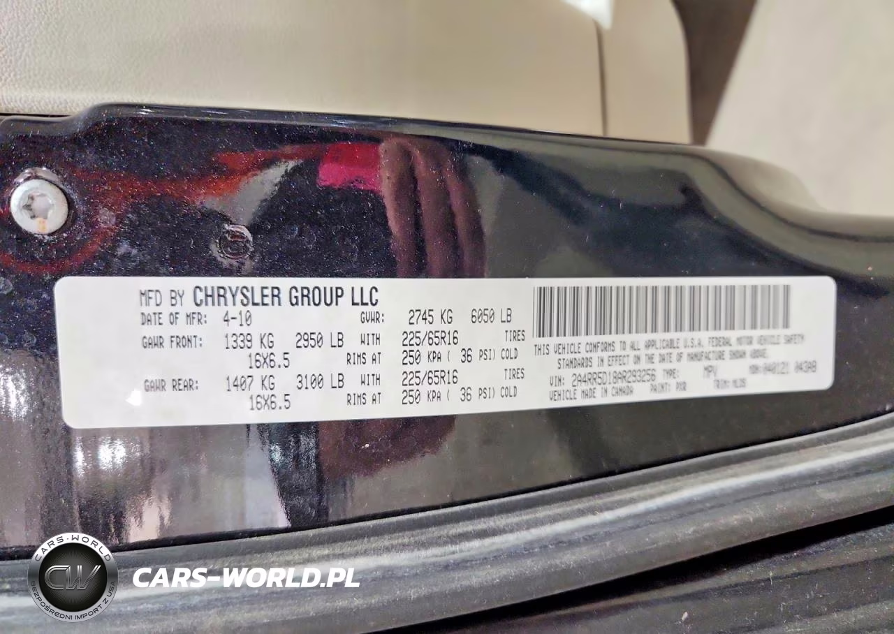2010 Chrysler Town & Country Touring VIN:2A4RR5D18AR293256 - 13