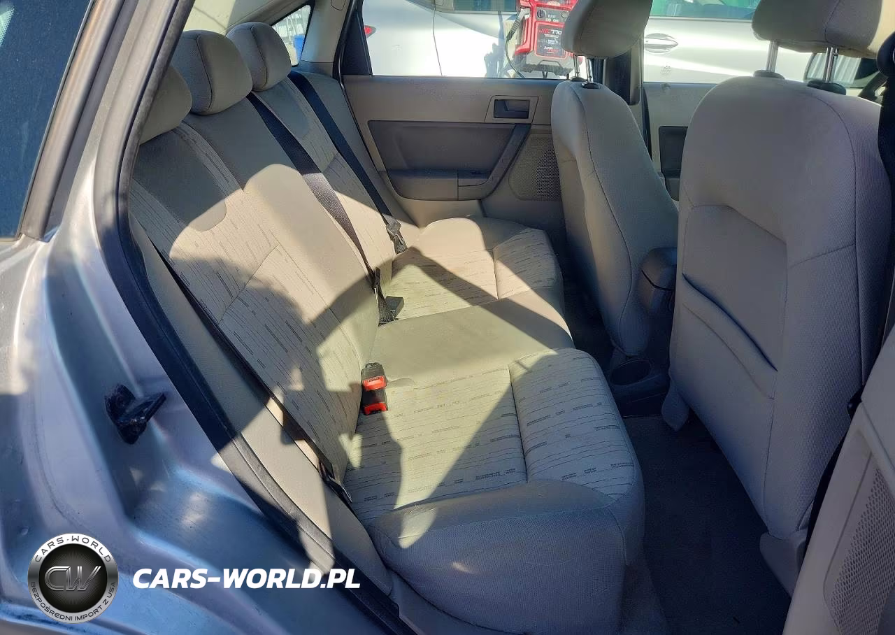 2009 Ford Focus Se VIN:1FAHP35NX9W230603 - 10