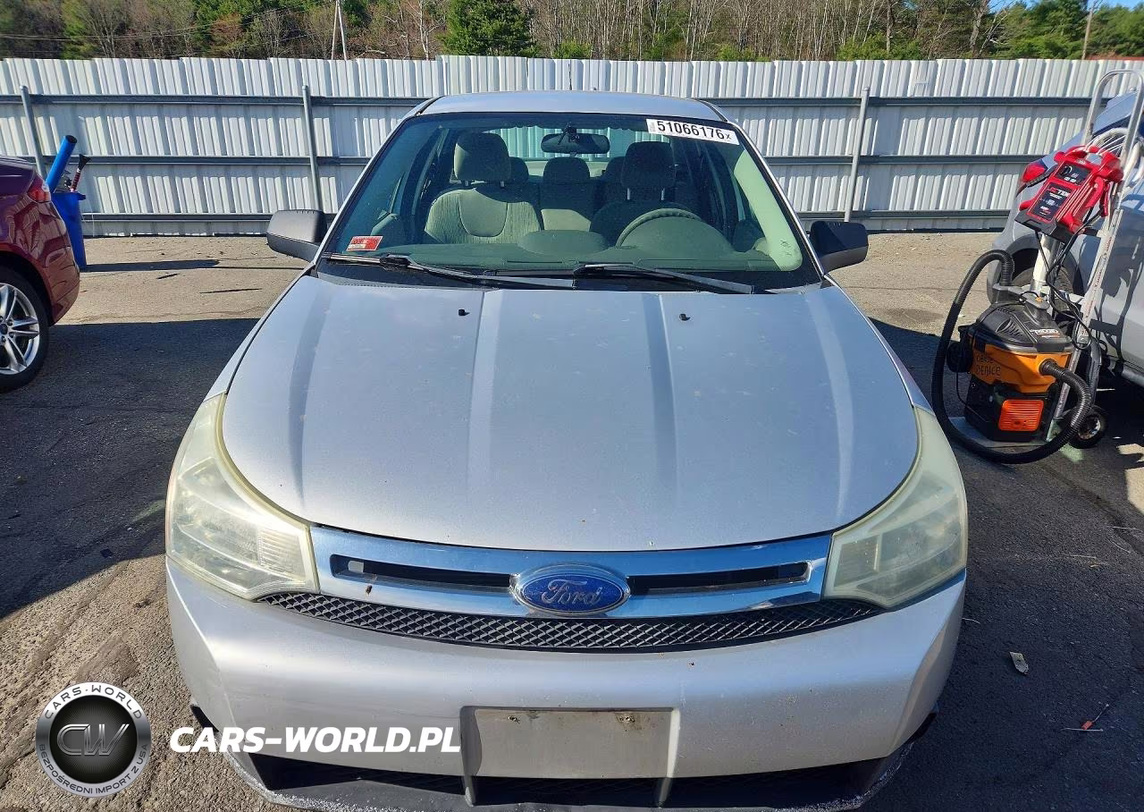 2009 Ford Focus Se VIN:1FAHP35NX9W230603 - 5