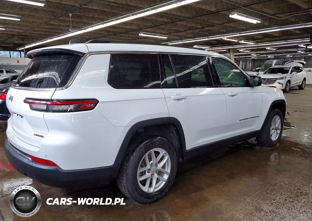 2022 Jeep Grand Cherokee L Laredo VIN:1C4RJJAG3N8537251 - 3