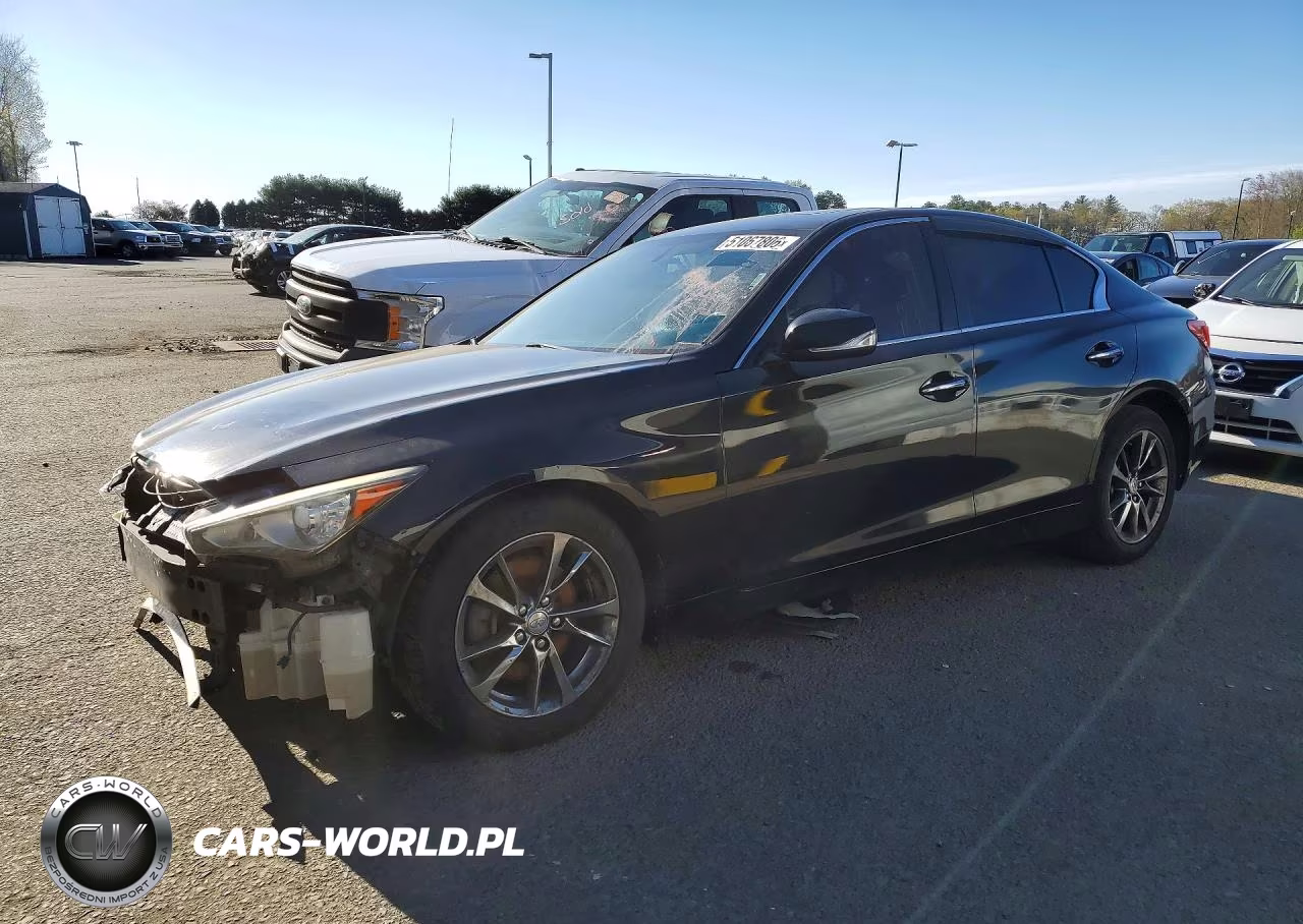 2015 Infiniti Q50 Base