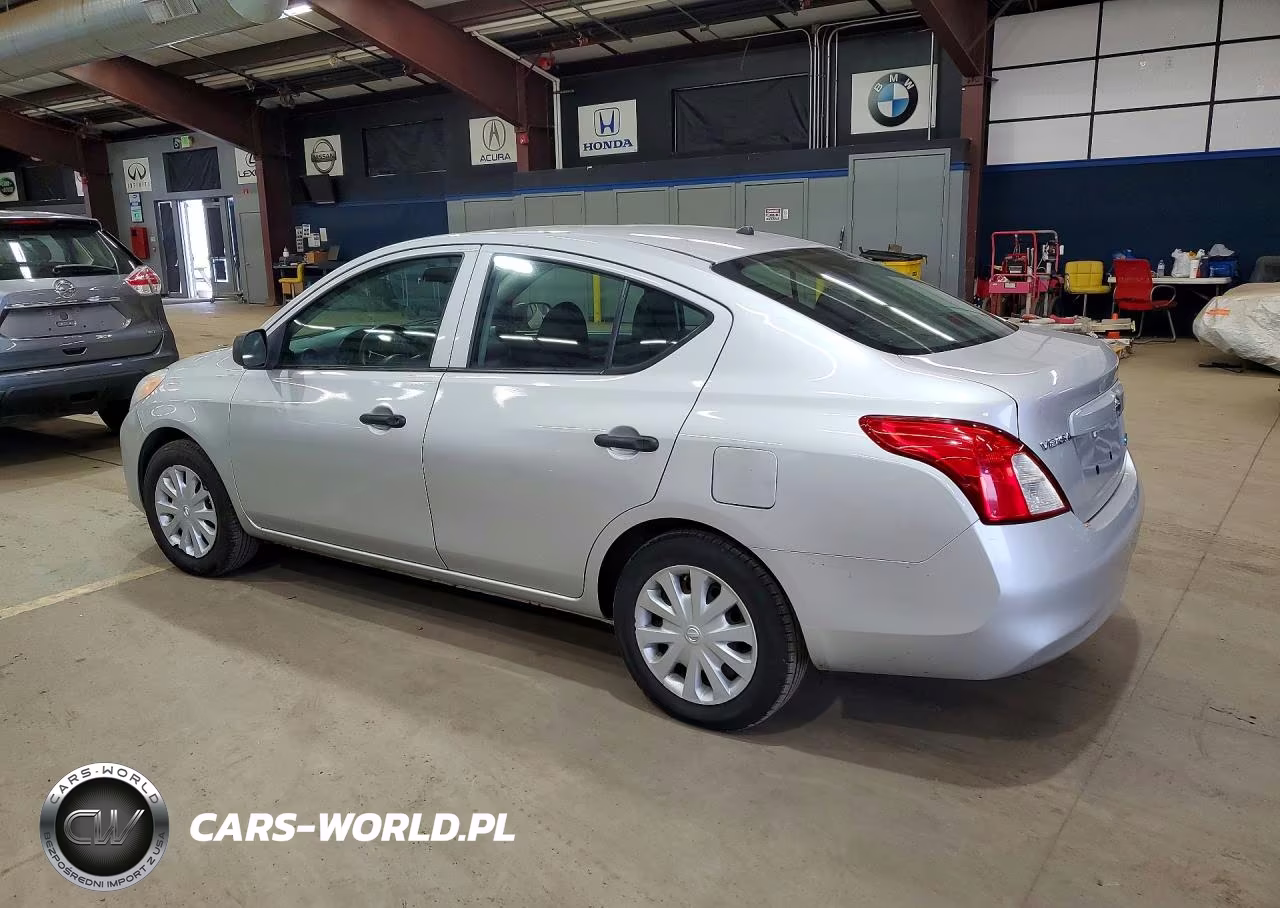 2013 Nissan Versa 1.6 S VIN:3N1CN7AP3DL819227 - 2