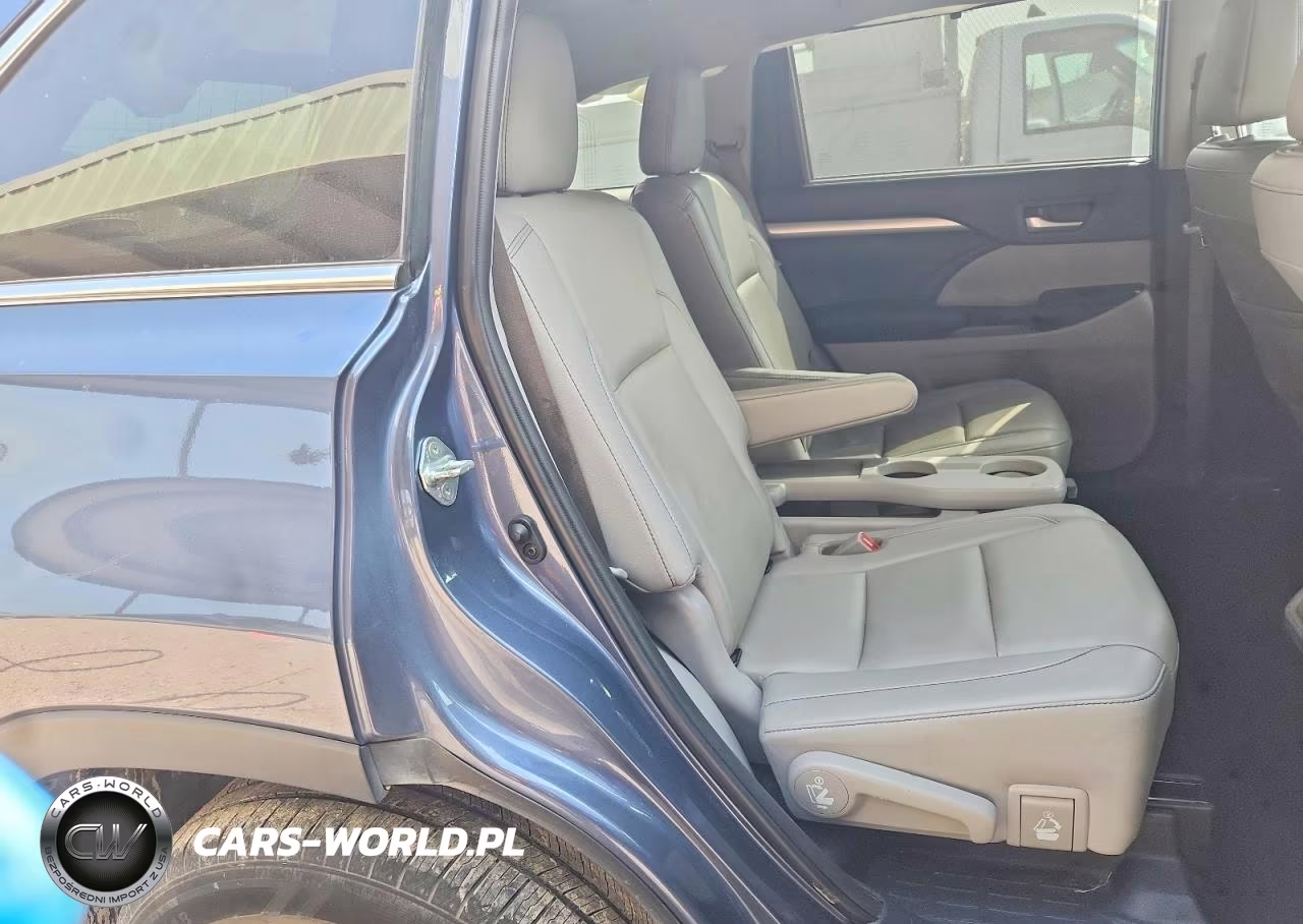 2019 Toyota Highlander Xle VIN:5TDKZRFH0KS307653 - 11