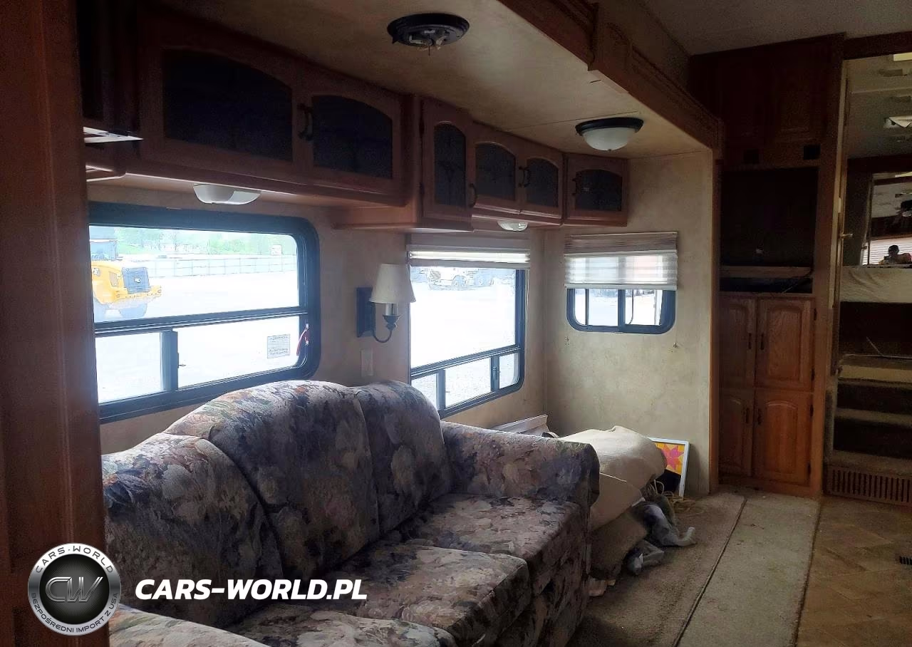 2007 Keystone Montana Camper VIN:4YDF3072X74702707 - 7