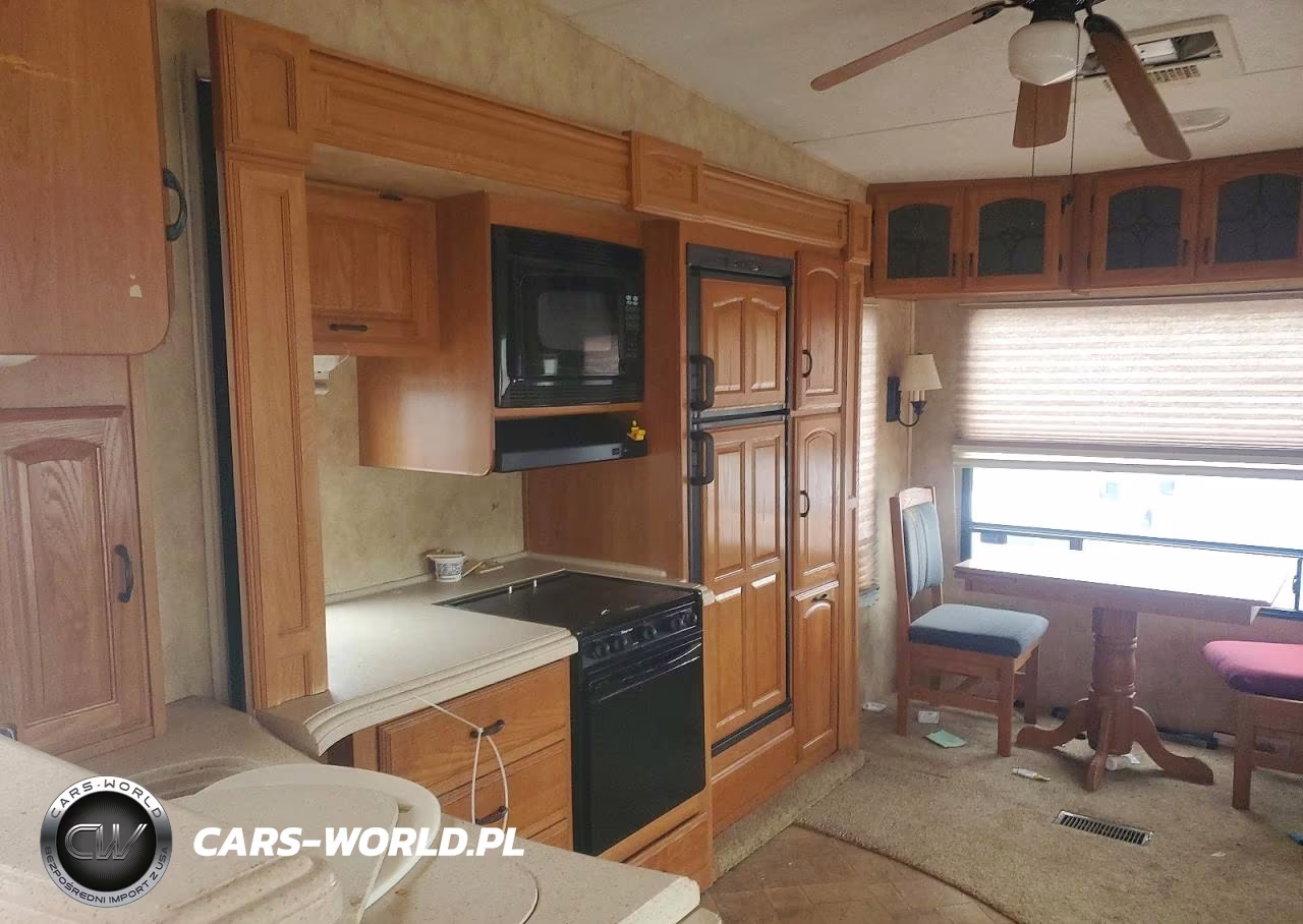 2007 Keystone Montana Camper VIN:4YDF3072X74702707 - 8