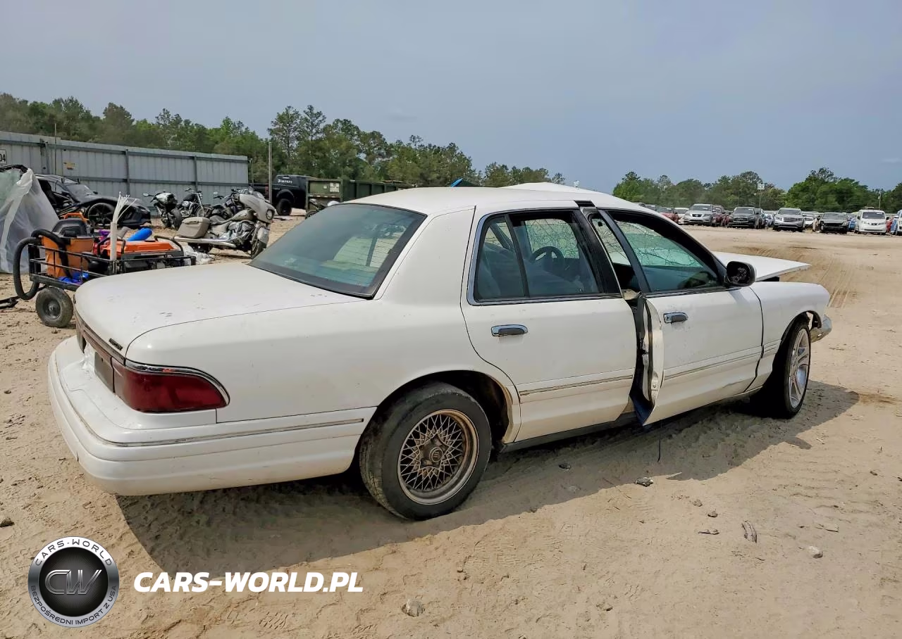 1997 Mercury Grand Marquis Gs VIN:2MELM74WXVX632858 - 3