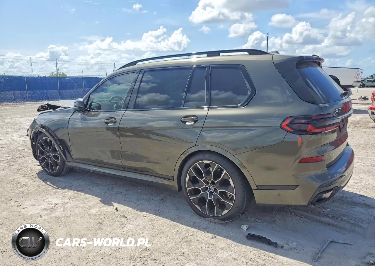 2025 BMW X7 xDrive40I VIN:5UX23EM04S9Y67938 - 2
