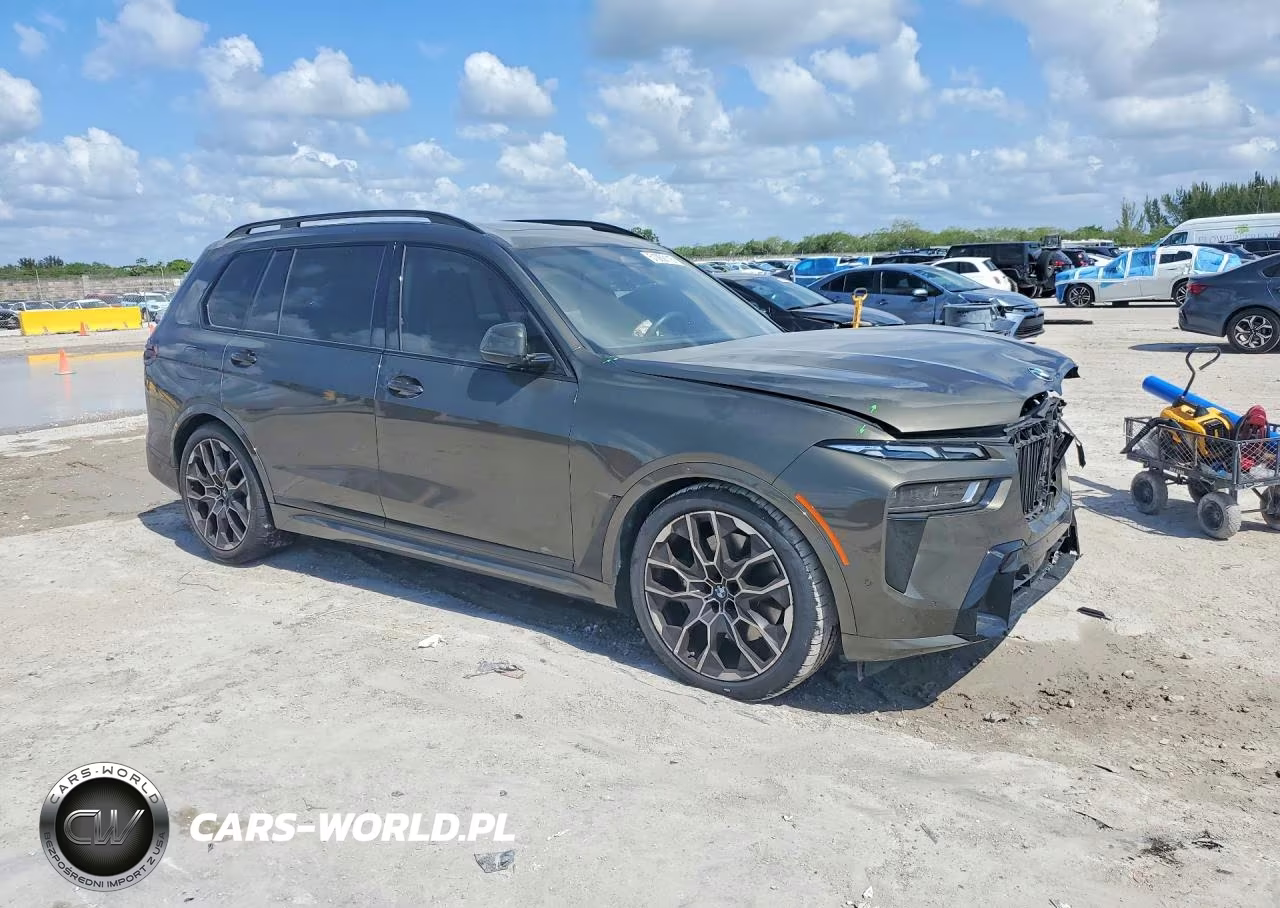2025 BMW X7 xDrive40I VIN:5UX23EM04S9Y67938 - 4