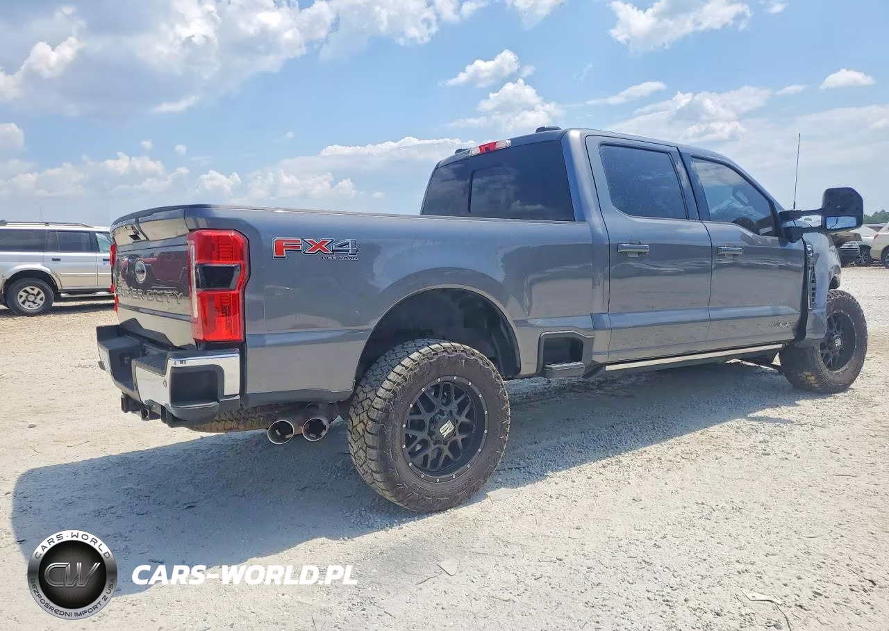 2023 Ford F250 Super Duty VIN:1FT8W2BT0PED35616 - 3