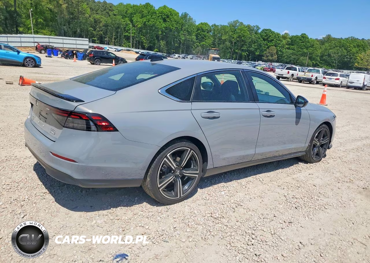 2025 Honda Accord Hybrid Sport VIN:1HGCY2F51SA070531 - 3