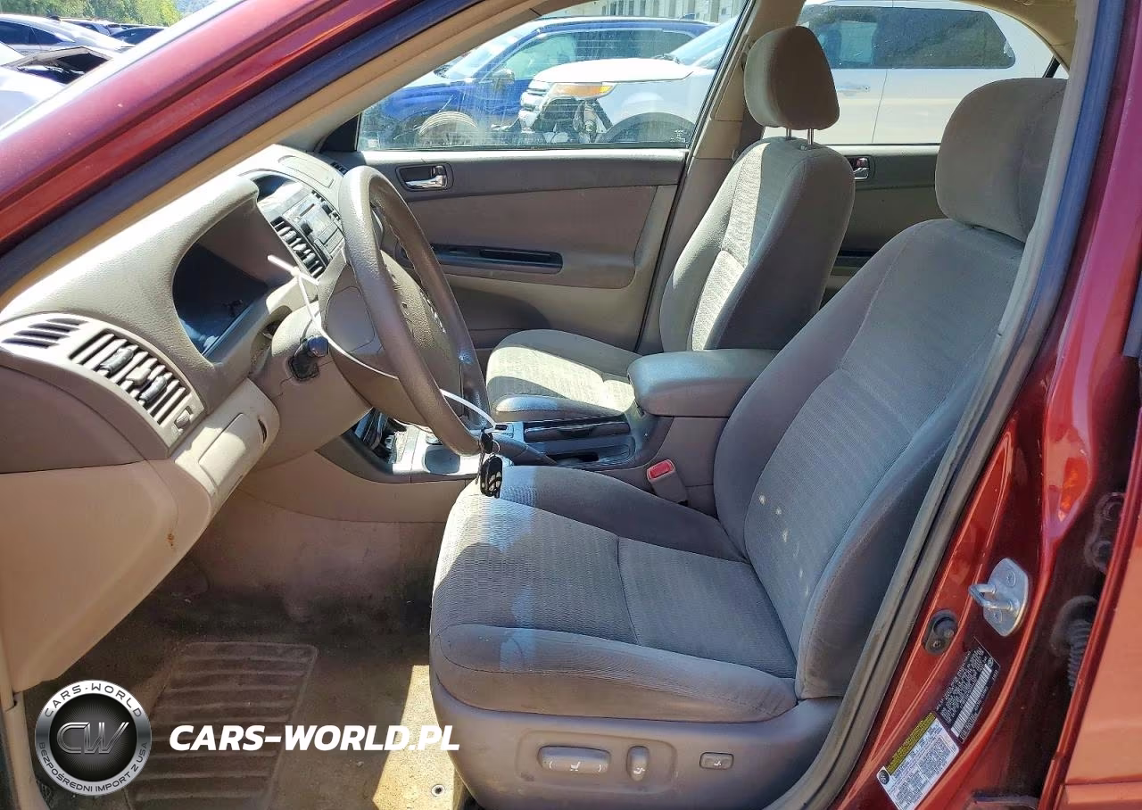 2005 Toyota Camry Le VIN:4T1BE32K15U044207 - 7