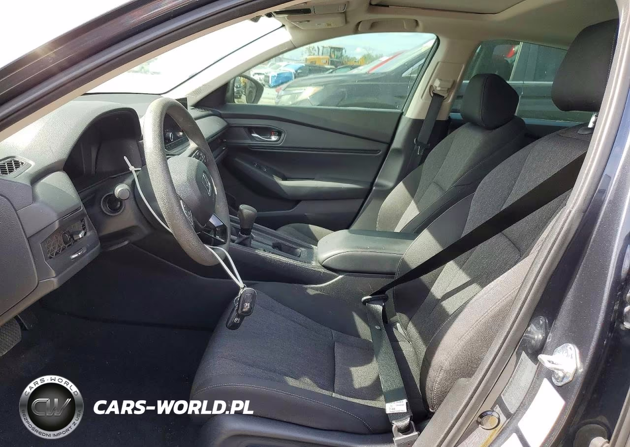 2025 Honda Accord Se VIN:1HGCY1F49SA051825 - 7