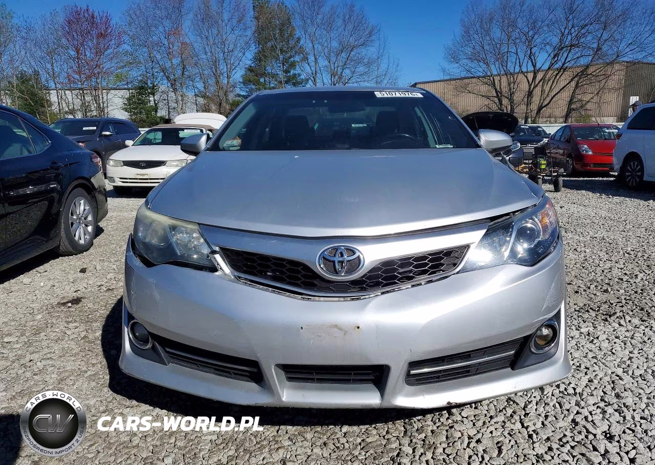 2014 Toyota Camry Se VIN:4T1BF1FK0EU419337 - 5