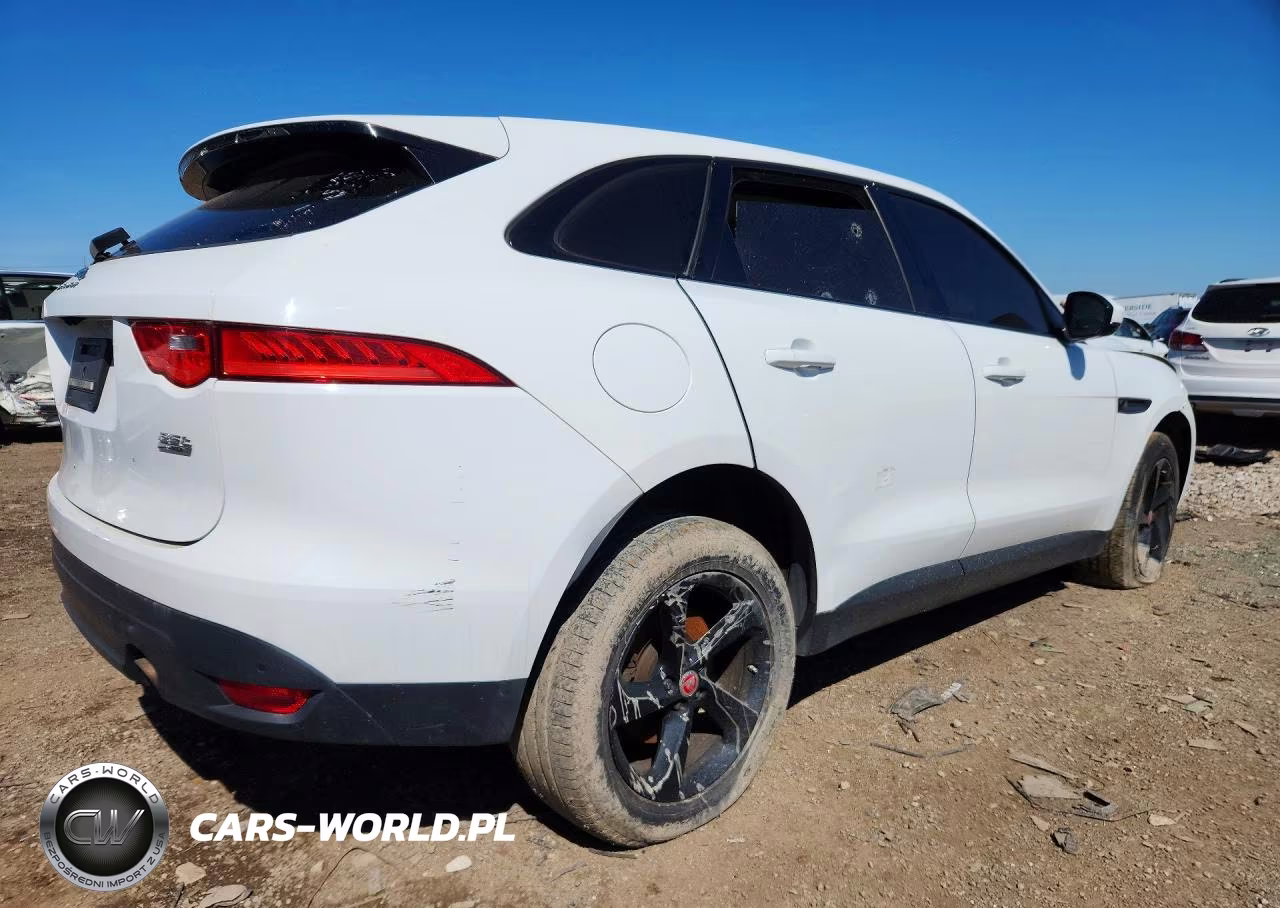 2020 Jaguar F-Pace Premium VIN:SADCJ2FX0LA649164 - 3