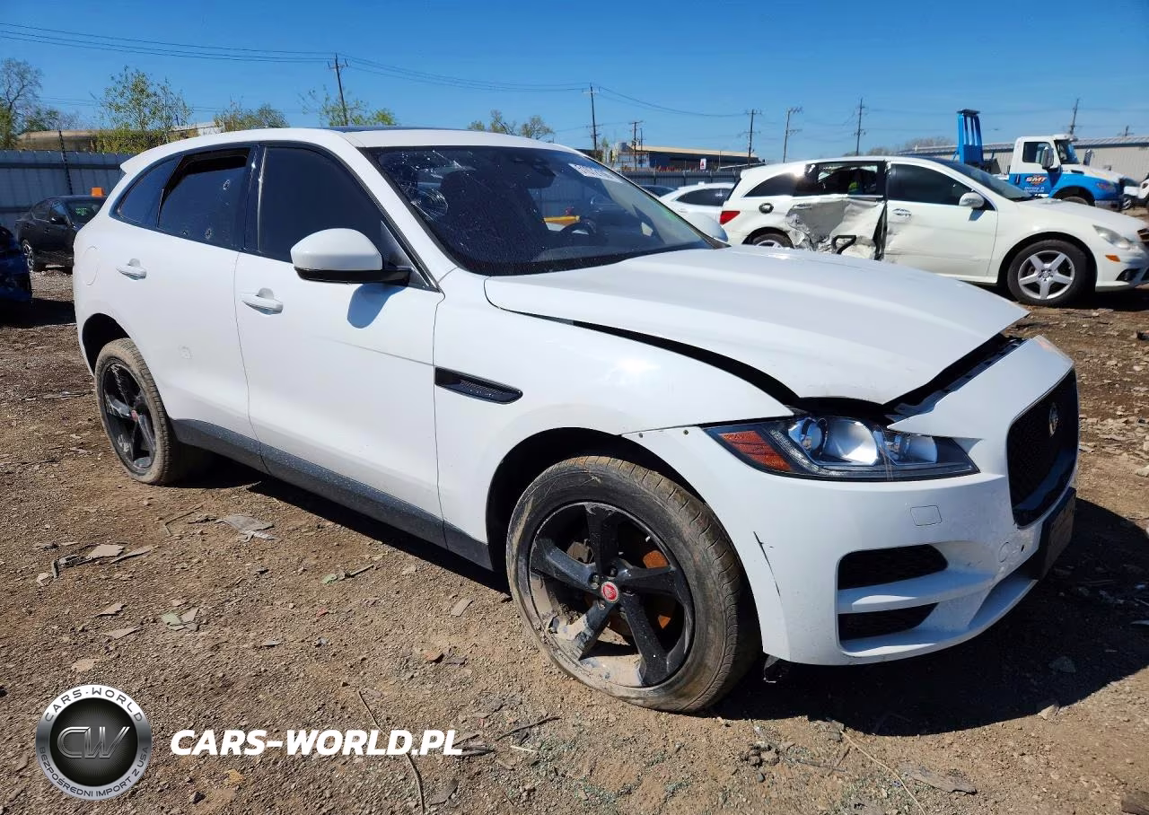 2020 Jaguar F-Pace Premium VIN:SADCJ2FX0LA649164 - 4