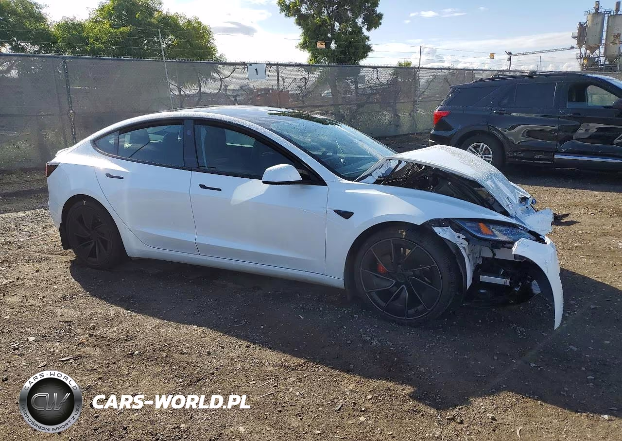 2026 Tesla Model 3 VIN:5YJ3E1ET9TF133868 - 4