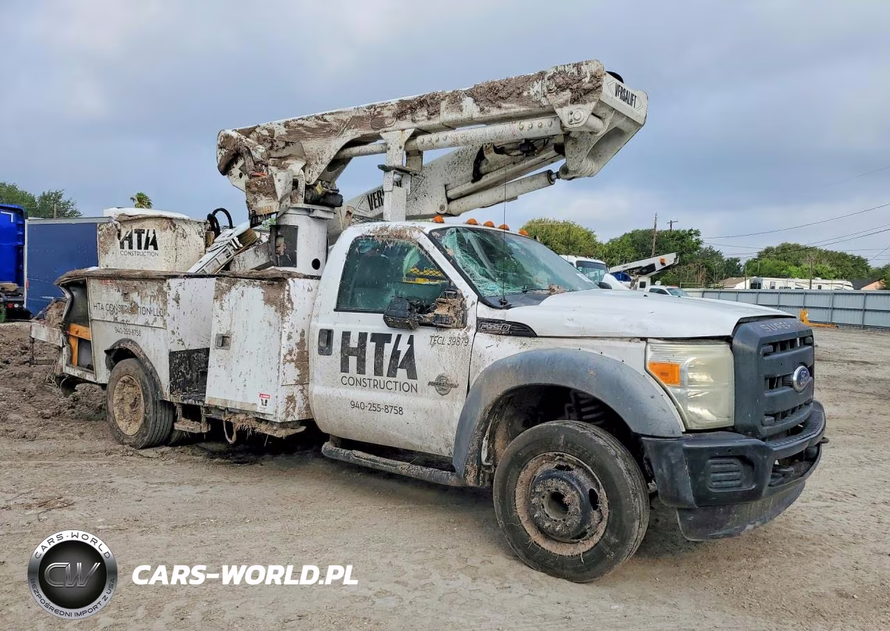 2012 Ford F550 Super Duty VIN:1FDUF5GT6CEA07731 - 4