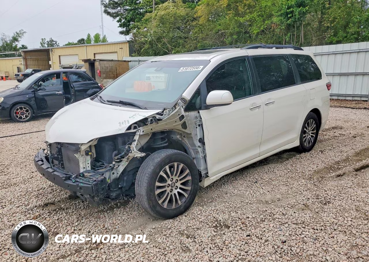 2019 Toyota Sienna Xle 8-Passenger