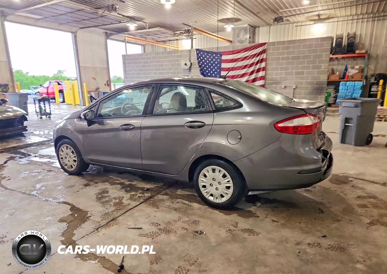 2014 Ford Fiesta Se VIN:3FADP4BJ0EM132972 - 2