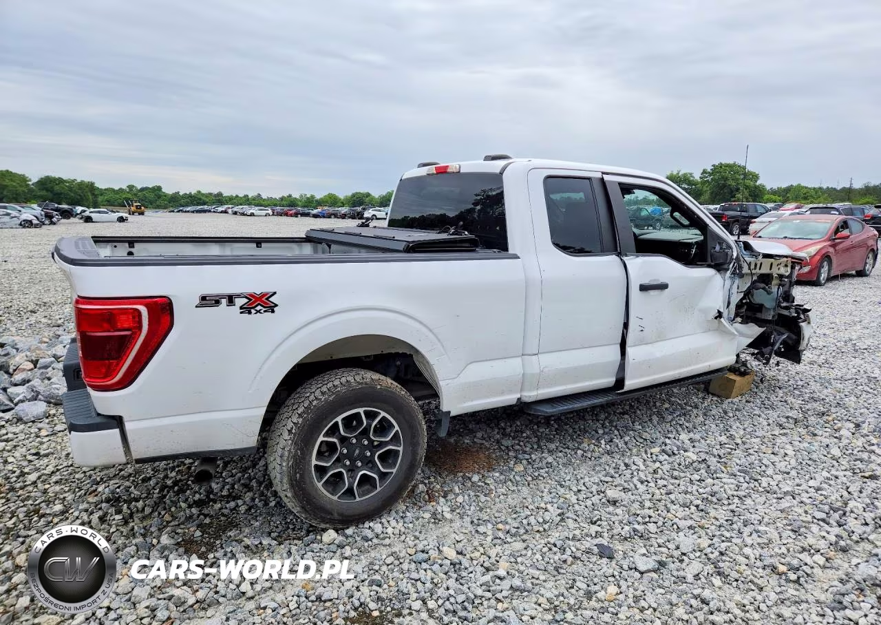 2023 Ford F150 Super Cab VIN:1FTEX1EP6PKD21911 - 3