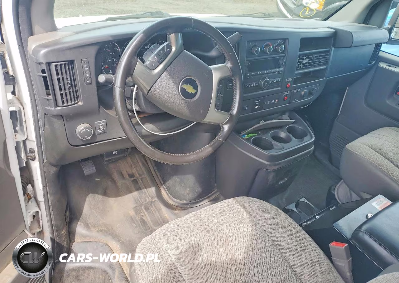 2015 Chev Express G2500 VIN:1GCWGFCF3F1152611 - 8