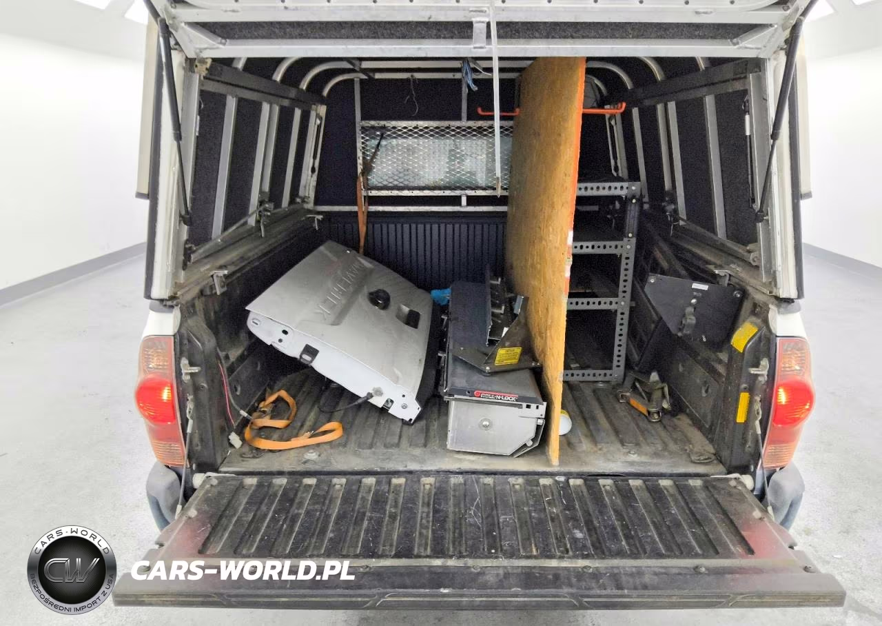 2013 Toyota Tacoma Base VIN:5TFNX4CN0DX031133 - 10