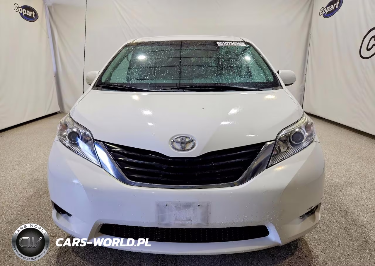 2012 Toyota Sienna Le VIN:5TDKK3DC4CS246107 - 5