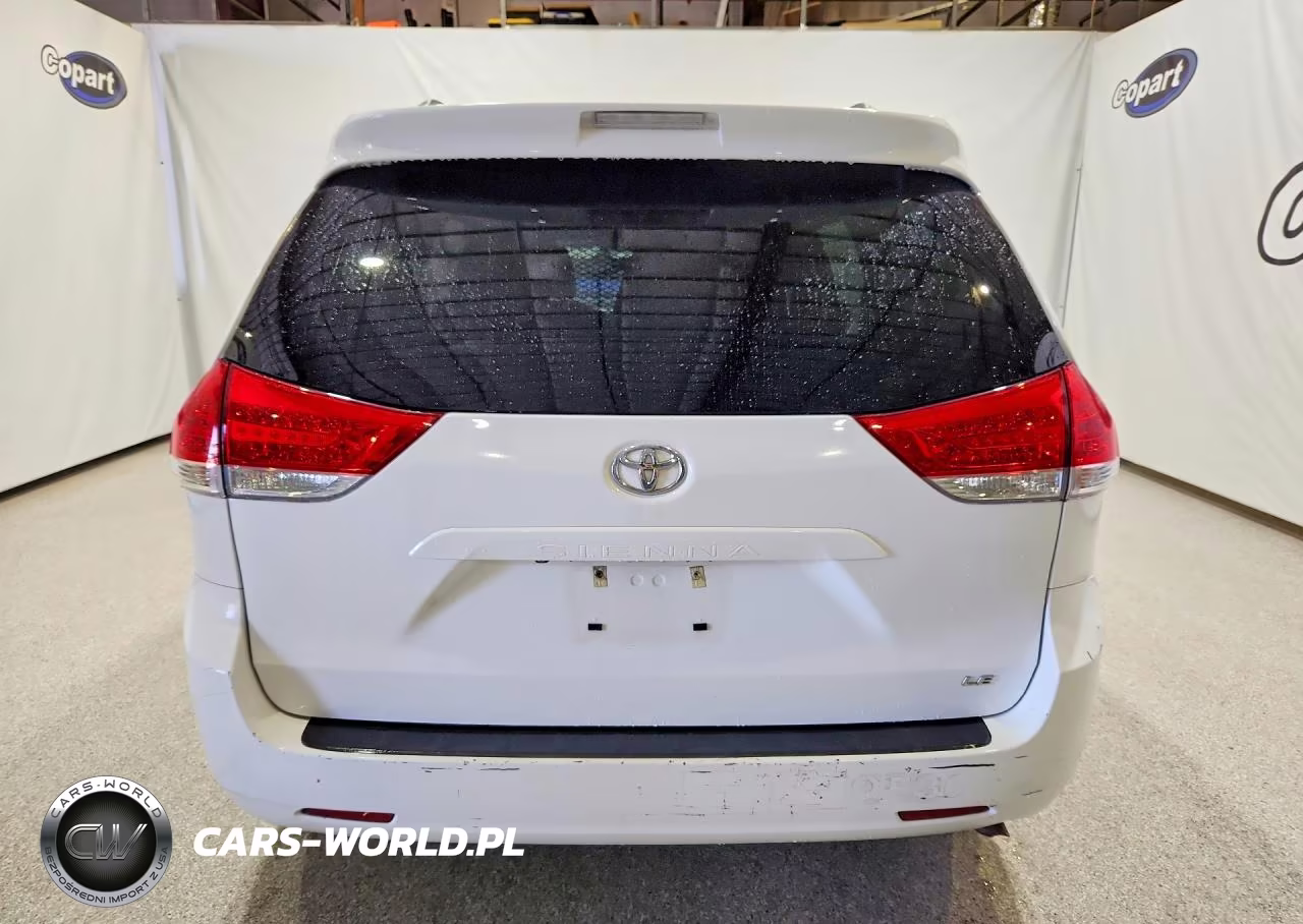 2012 Toyota Sienna Le VIN:5TDKK3DC4CS246107 - 6