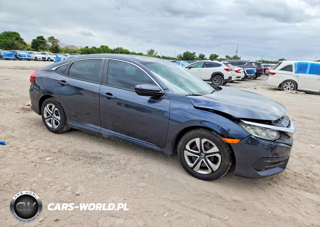 2018 Honda Civic Lx VIN:2HGFC2F57JH607348 - 4