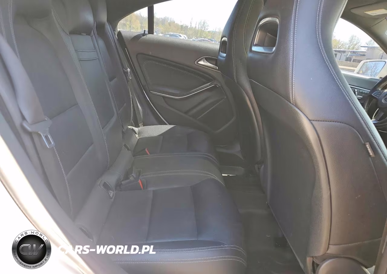 2018 Mercedes-Benz Cla 250 4Matic VIN:WDDSJ4GB0JN633774 - 10