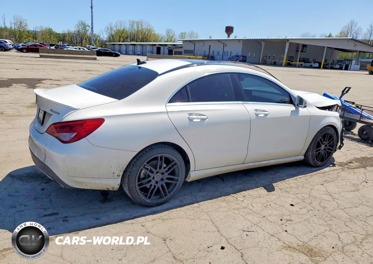 2018 Mercedes-Benz Cla 250 4Matic VIN:WDDSJ4GB0JN633774 - 3
