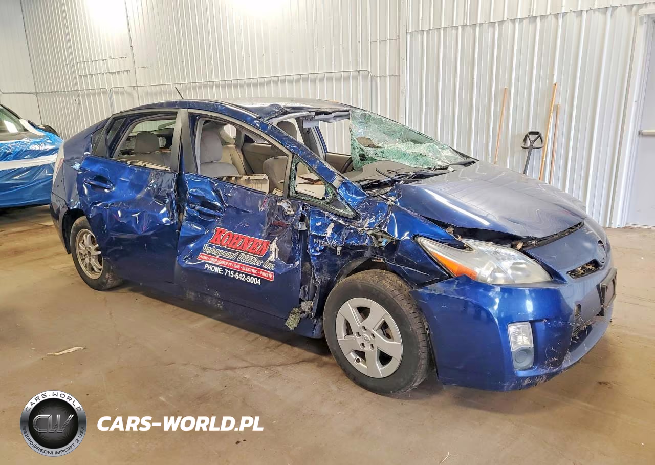 2010 Toyota Prius Iii VIN:JTDKN3DU1A0119945 - 4