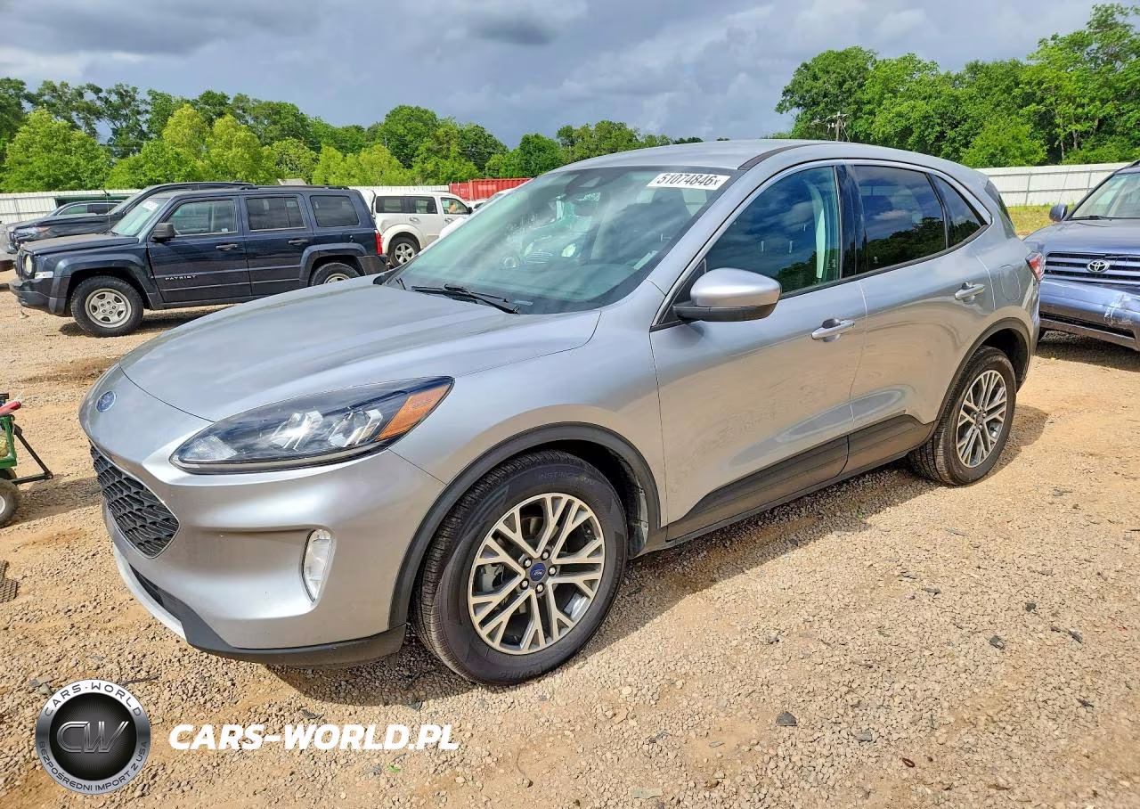 2022 Ford Escape Sel