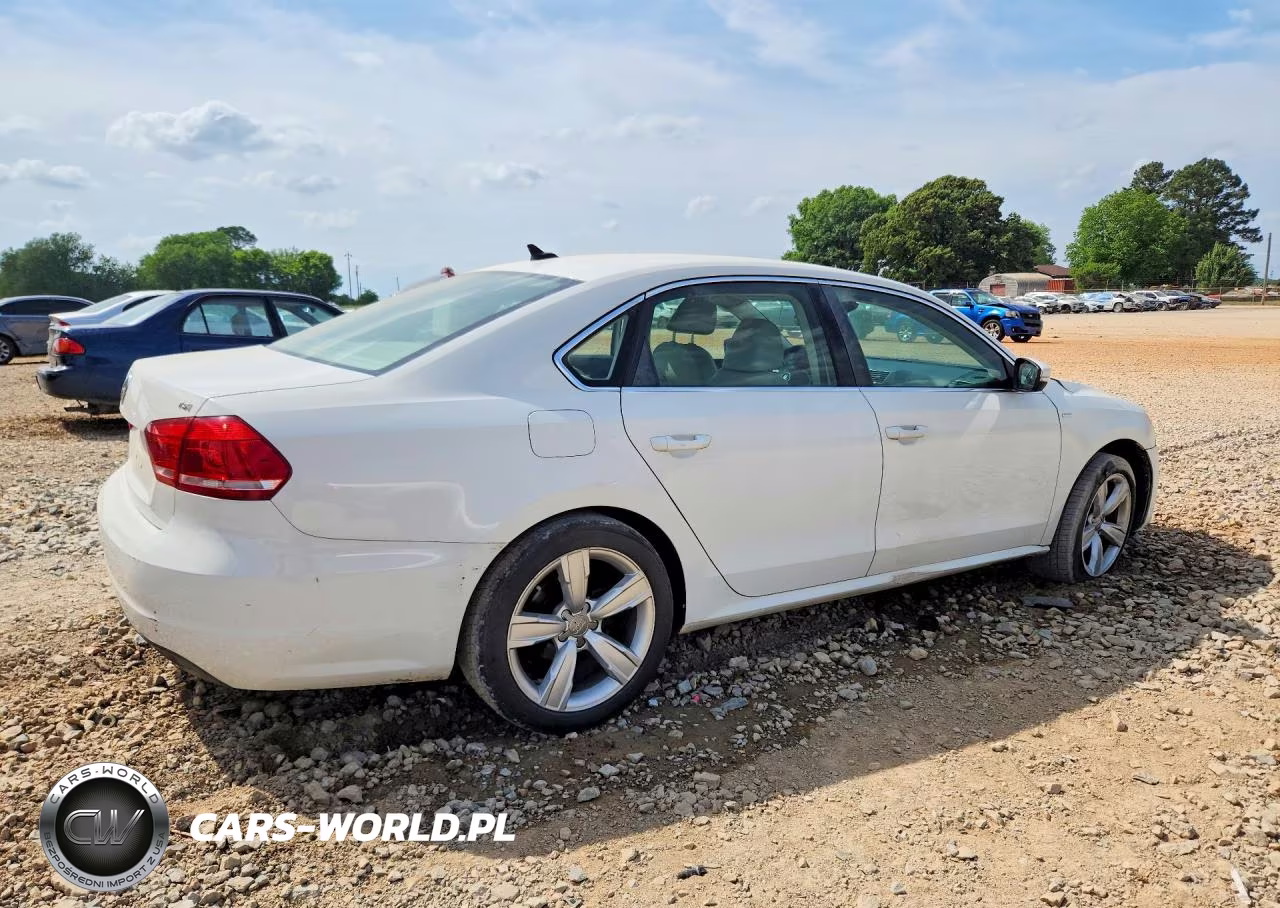 2014 Volkswagen Passat S VIN:1VWAT7A30EC045973 - 3