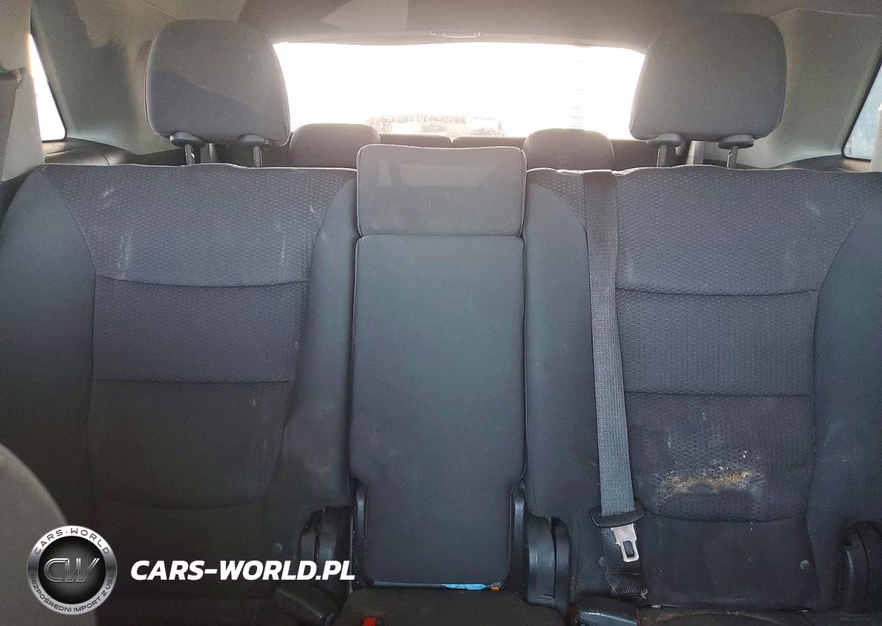 2011 Kia Sorento Lx VIN:5XYKT4A14BG102901 - 10