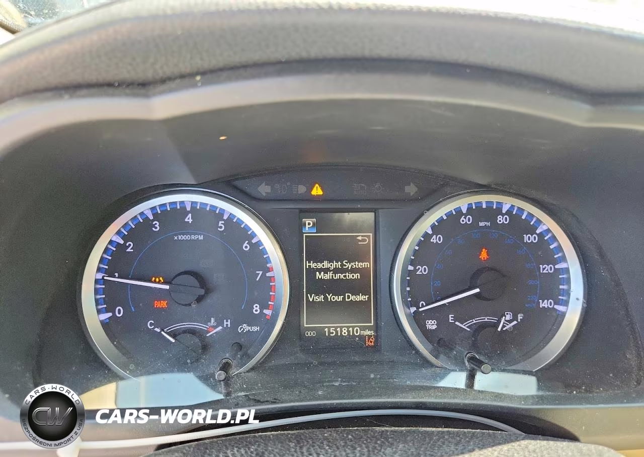 2017 Toyota Highlander Le VIN:5TDBZRFH7HS429645 - 9