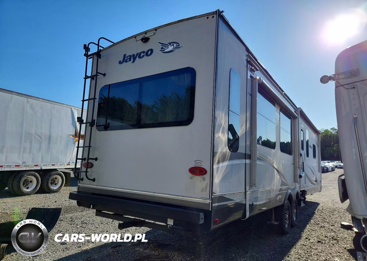 2019 Jayco Eagle Camper VIN:1UJBJ0BU9K1EA0110 - 4