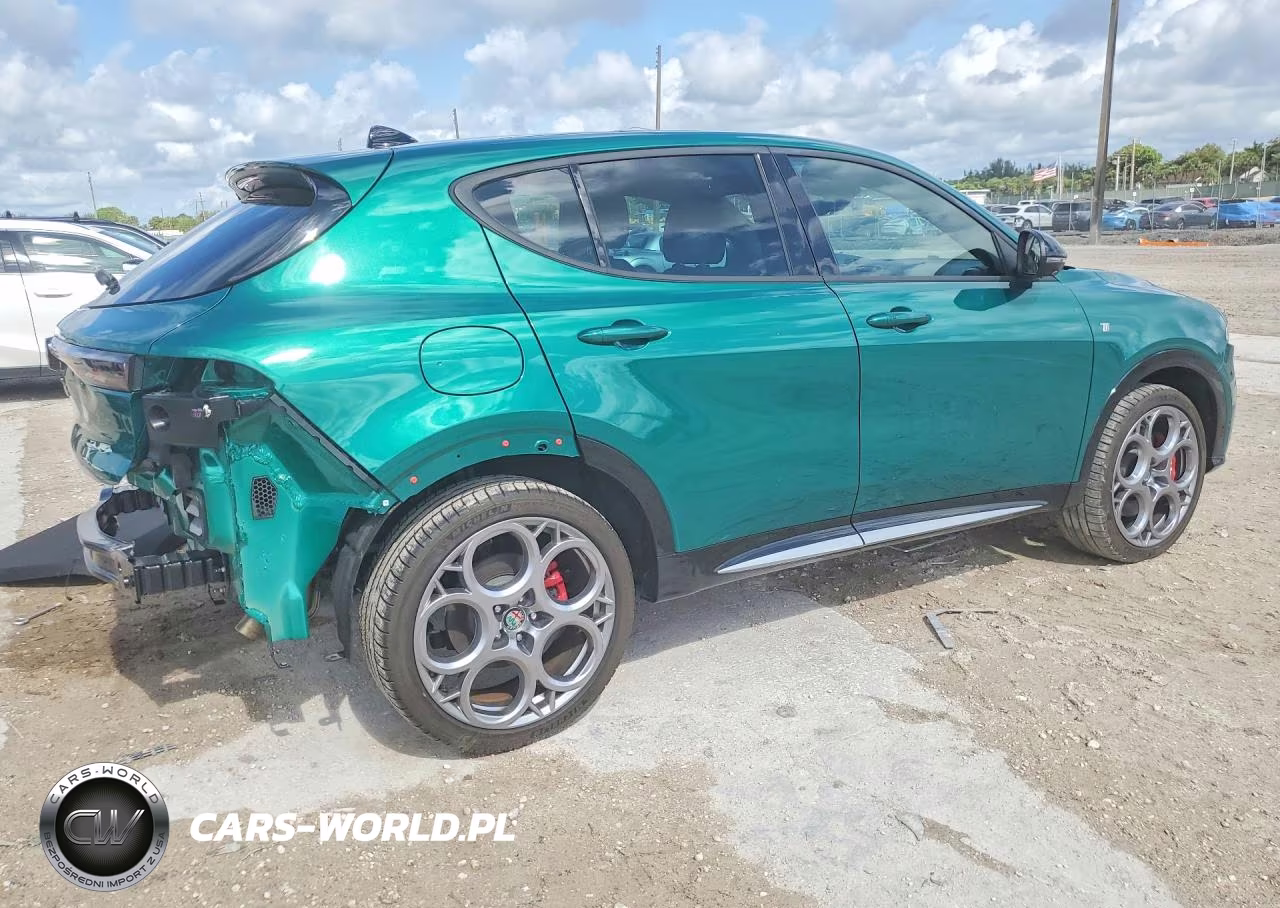 2024 Alfa Romeo Tonale Ti VIN:ZASPATCW4R3046797 - 3