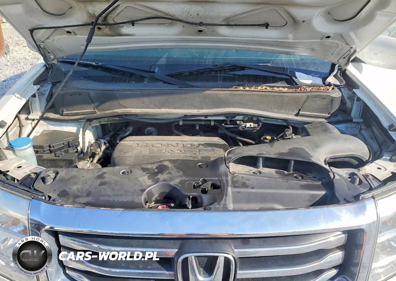 2015 Honda Pilot Touring VIN:5FNYF4H99FB014064 - 12