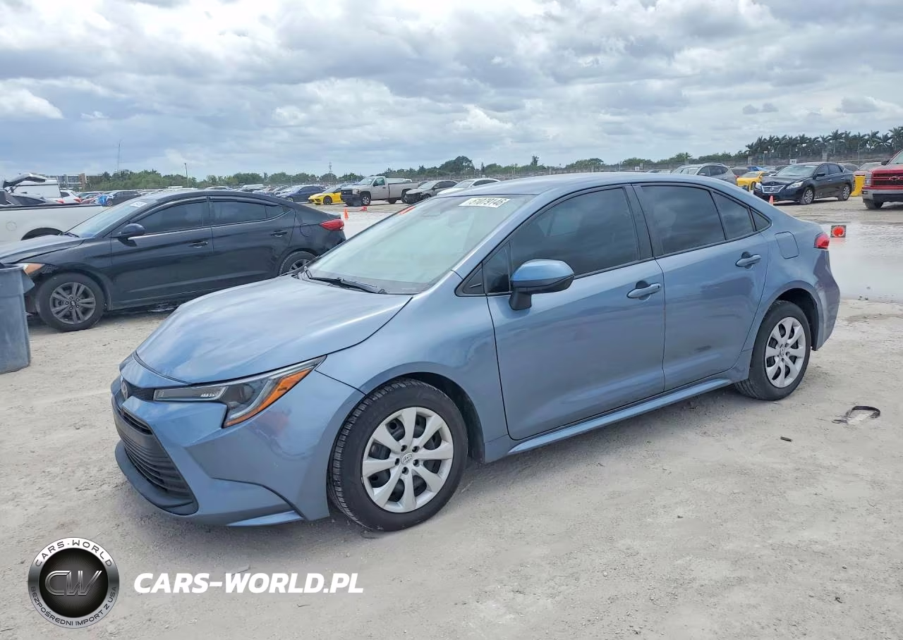 2024 Toyota Corolla Le – zdjęcie 1 z 12